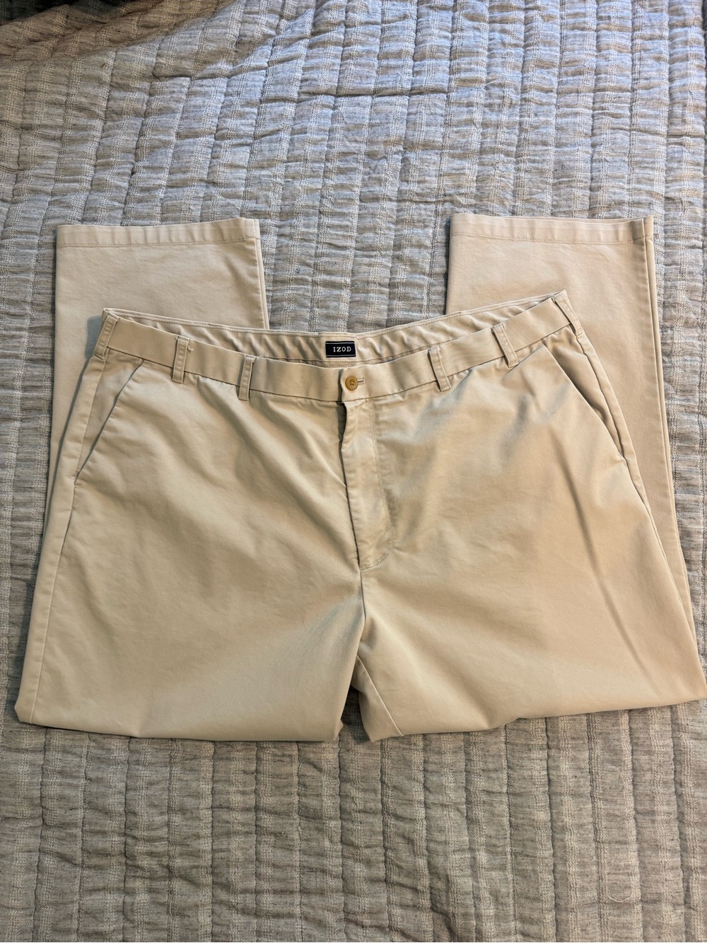 IZOD Men's Classic Khaki Flat-Front Chino Pants 50x32